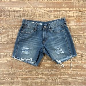 NWOT Madewell Raw hem distressed denim shorts